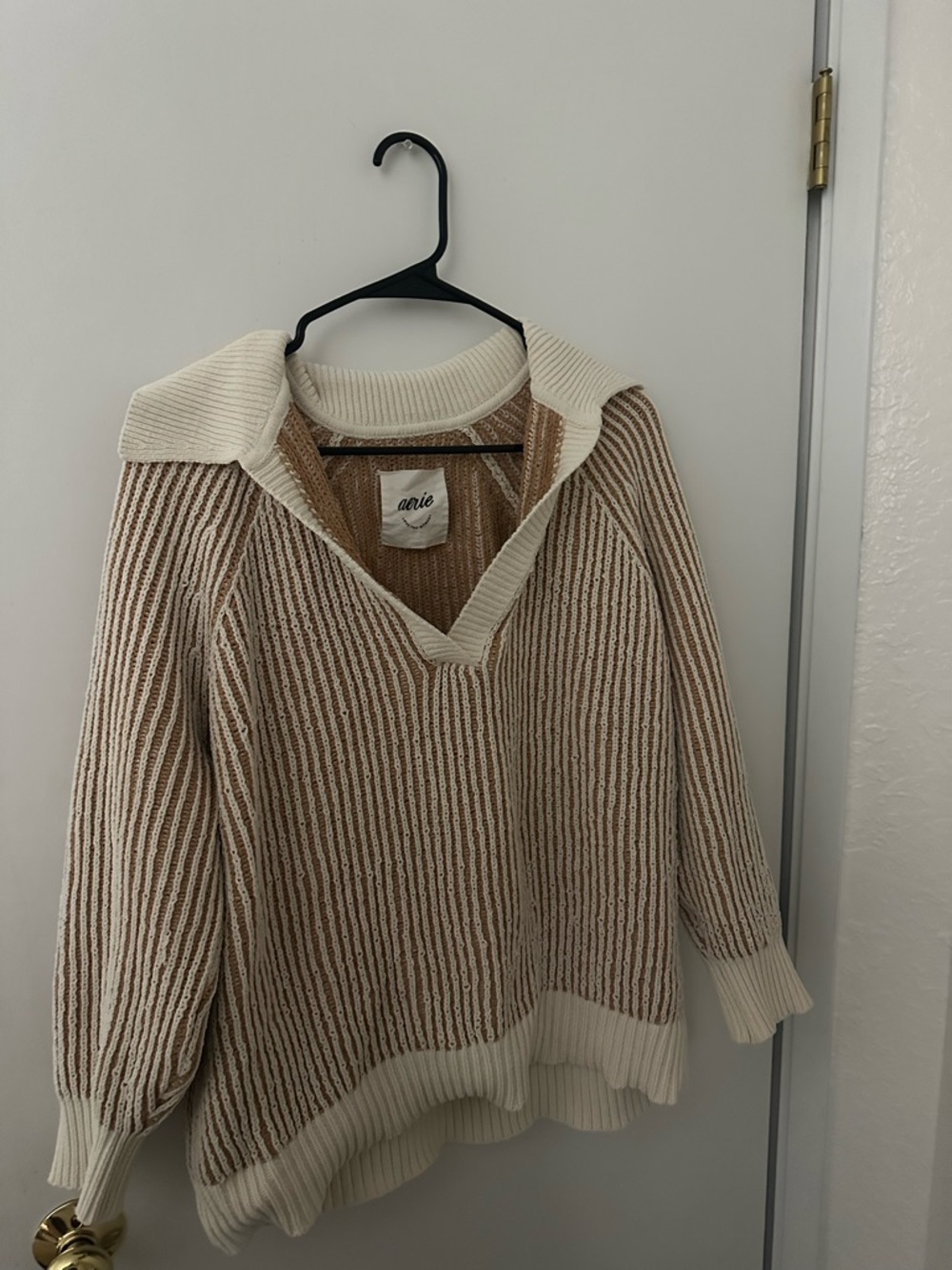 aerie Cream and Tan Ribbed V-Neck Foldover Collar Sweater